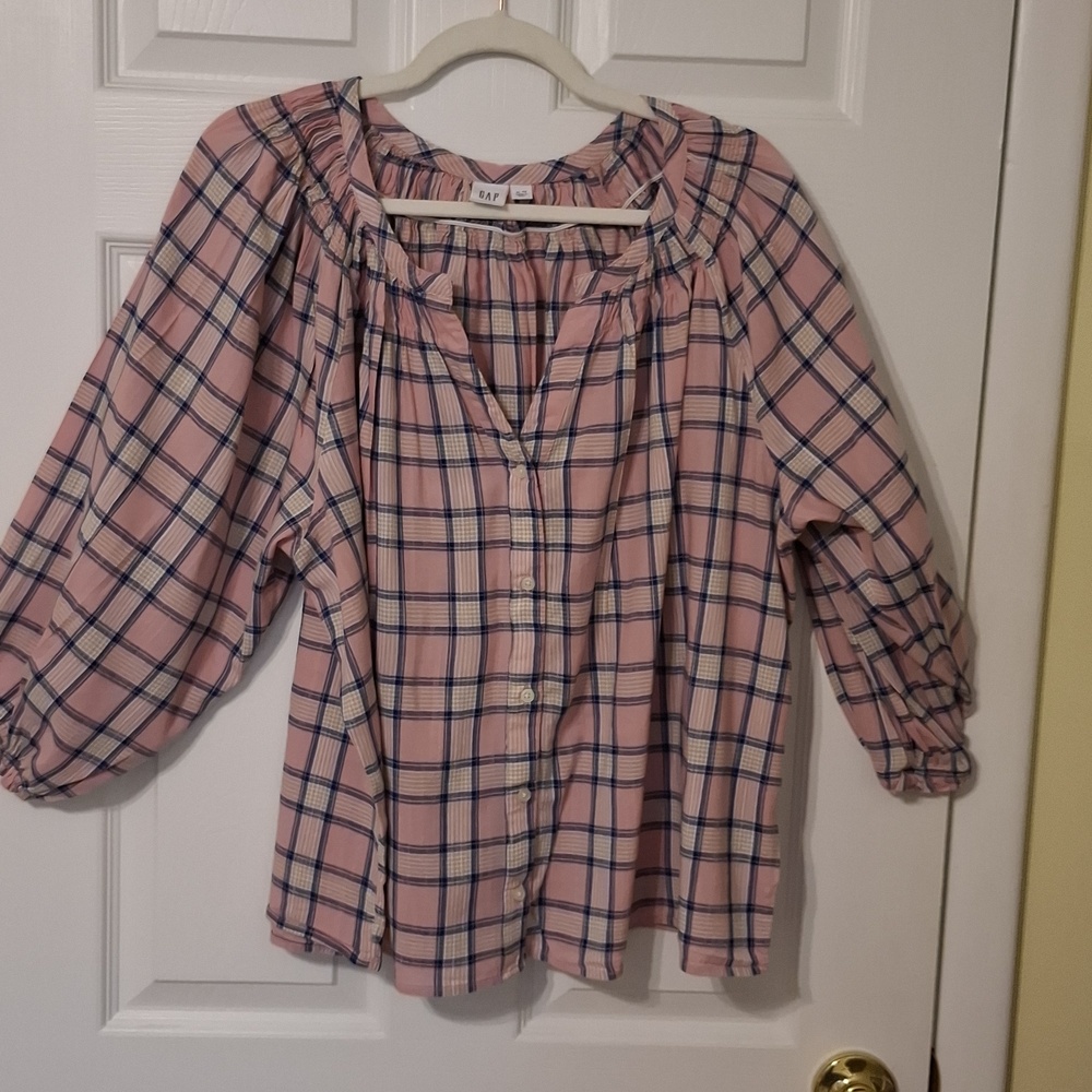 GAP sz XL, Pink & Black, split neck, peasant blouse, ruched neckline.